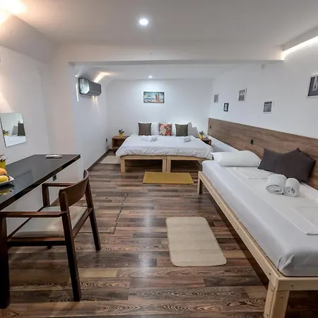 Sweet House On The River Botel Belgrade