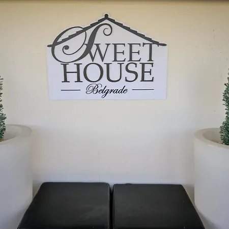 Sweet House On The River Botel *